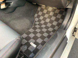 Illustration for article titled Rice or Nice: Miata Mats